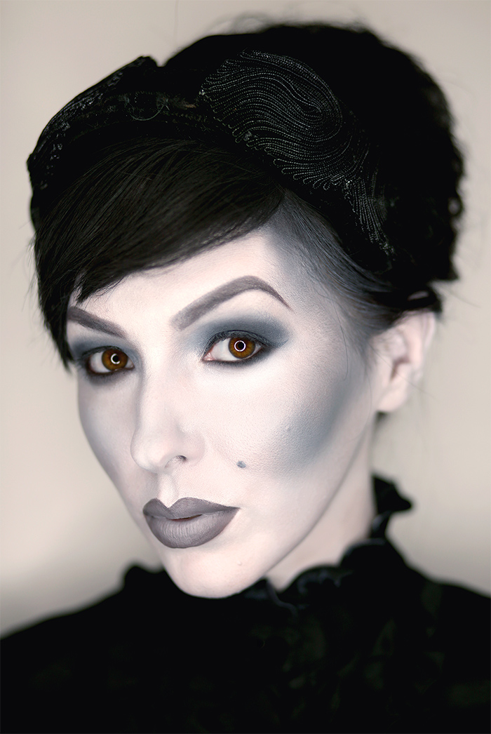 grayscale halloween makeup black and white